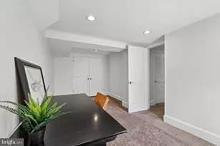 11341 Crescent Dr, Fairfax, VA 22030 - Photo 23