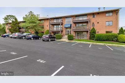 2754 Hollywood Road #54/102, Falls Church, VA 22043 - Photo 3