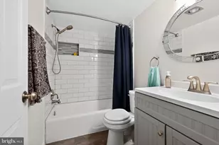 7640 Tremayne Pl, McLean, VA 22102 - Photo 5