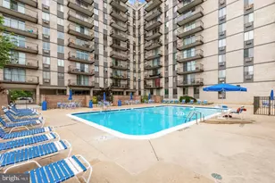 3245 Rio Dr, Falls Church, VA 22041 - Photo 25