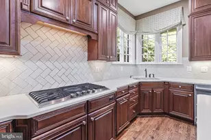 6878 Frase Dr, Falls Church, VA 22043 - Photo 21