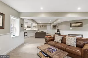 6441 Georgetown Pike, McLean, VA 22101 - Photo 57