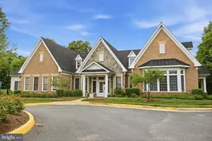 12148 Garden Grove Cir, Fairfax, VA 22030 - Photo 29