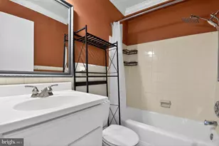 6641 Wakefield Dr, Alexandria, VA 22307 - Photo 9