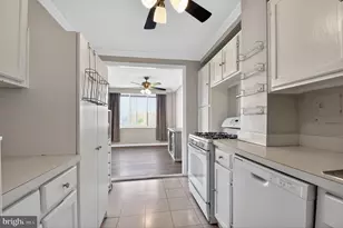 6641 Wakefield Dr, Alexandria, VA 22307 - Photo 3