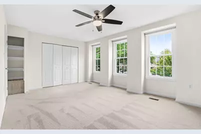 5428 New London Park Drive, Fairfax, VA 22032 - Photo 17