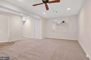 6358 Fenestra Ct, Burke, VA 22015 - Photo 17