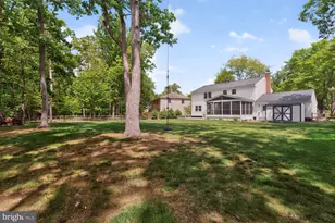 2497 Freetown Dr, Reston, VA 20191 - Photo 5