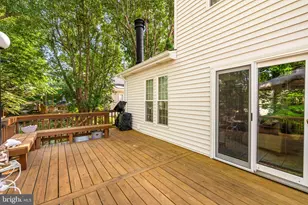 9454 Lapstrake Ln, Burke, VA 22015 - Photo 15