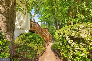 9454 Lapstrake Ln, Burke, VA 22015 - Photo 25