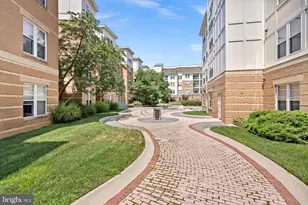 12001 Market St, Reston, VA 20190 - Photo 29