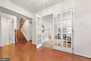 10305 Collingham Dr, Fairfax, VA 22032 - Photo 7