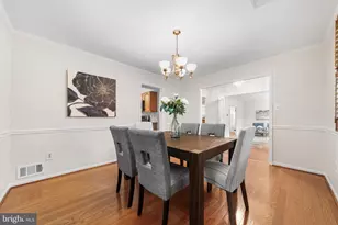 10305 Collingham Dr, Fairfax, VA 22032 - Photo 21