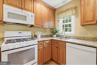 7824 Water Valley Court, Springfield, VA 22153 - Photo 17