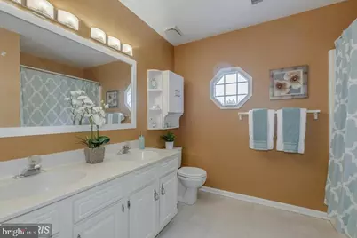 5820 Silchester Street, Burke, VA 22015 - Photo 33