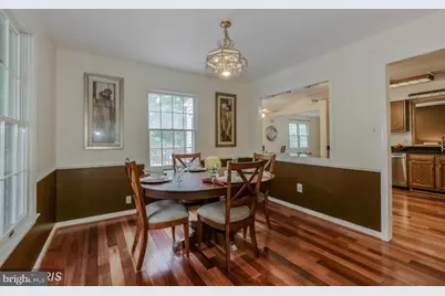 5820 Silchester Street, Burke, VA 22015 - Photo 23