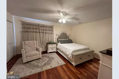 5820 Silchester Street, Burke, VA 22015 - Photo 27
