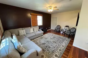 5820 Silchester St, Burke, VA 22015 - Photo 17