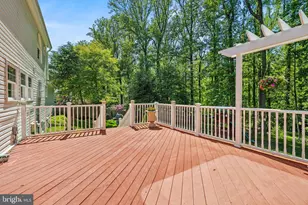 11928 Appling Valley Rd, Fairfax, VA 22030 - Photo 41