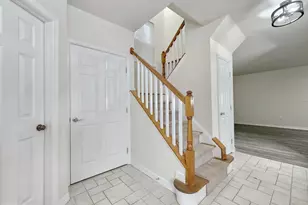 5130 Castle Harbor Way, Centreville, VA 20120 - Photo 5