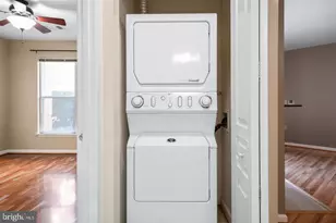 2204 Westcourt Ln, Herndon, VA 20170 - Photo 23