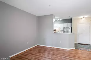 2204 Westcourt Ln, Herndon, VA 20170 - Photo 13