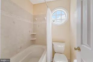 5501 Ashleigh Rd, Fairfax, VA 22030 - Photo 53