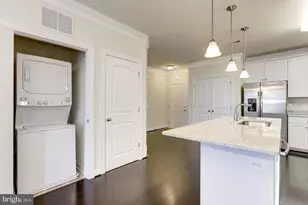 13740 Endeavour Dr, Herndon, VA 20171 - Photo 9
