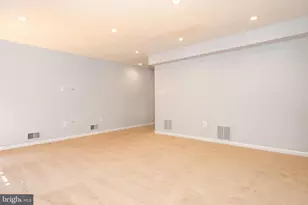 2011 Pieris Ct, Vienna, VA 22182 - Photo 19