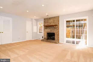 2011 Pieris Ct, Vienna, VA 22182 - Photo 17