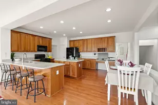 8166 Douglas Fir Dr, Lorton, VA 22079 - Photo 23