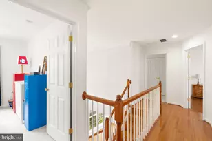 8166 Douglas Fir Dr, Lorton, VA 22079 - Photo 35