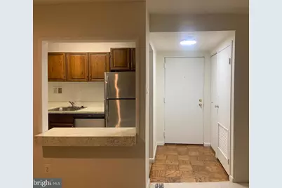 6001 Arlington Boulevard #903, Falls Church, VA 22044 - Photo 5