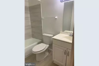 6001 Arlington Boulevard #903, Falls Church, VA 22044 - Photo 9