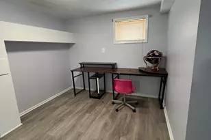 513 Creek Crossing Rd NE, Vienna, VA 22180 - Photo 11