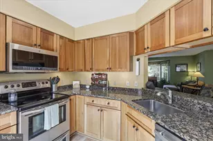 6013 Keble Dr, Alexandria, VA 22315 - Photo 13