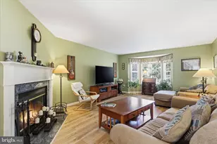 6013 Keble Dr, Alexandria, VA 22315 - Photo 5