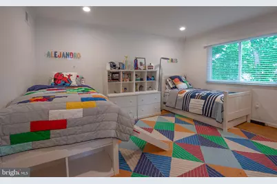 7303 Yates Court, McLean, VA 22101 - Photo 27
