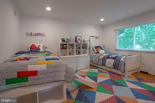 7303 Yates Ct, McLean, VA 22101 - Photo 27