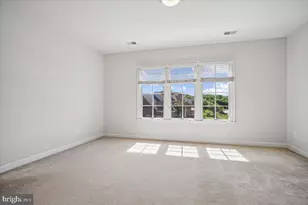 11040 Heathland Dr, Oakton, VA 22124 - Photo 33