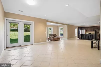 11040 Heathland Drive, Oakton, VA 22124 - Photo 37