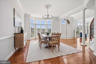 11040 Heathland Dr, Oakton, VA 22124 - Photo 9