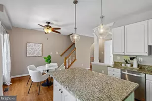 6316 Cider Barrel Cir, Centreville, VA 20121 - Photo 13