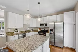 6316 Cider Barrel Cir, Centreville, VA 20121 - Photo 11