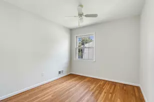 5716 Glamis Dr, Alexandria, VA 22315 - Photo 13
