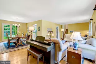 4203 Kings Mill Ln, Annandale, VA 22003 - Photo 7