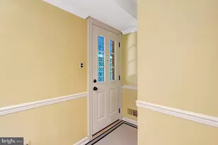 4203 Kings Mill Ln, Annandale, VA 22003 - Photo 17