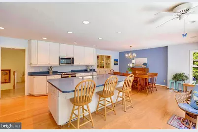 4007 Whispering Lane, Annandale, VA 22003 - Photo 5