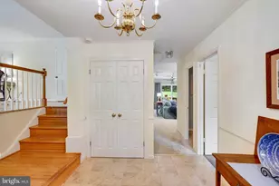 4007 Whispering Ln, Annandale, VA 22003 - Photo 5