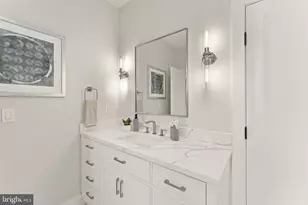 1915 Great Falls St, McLean, VA 22101 - Photo 55